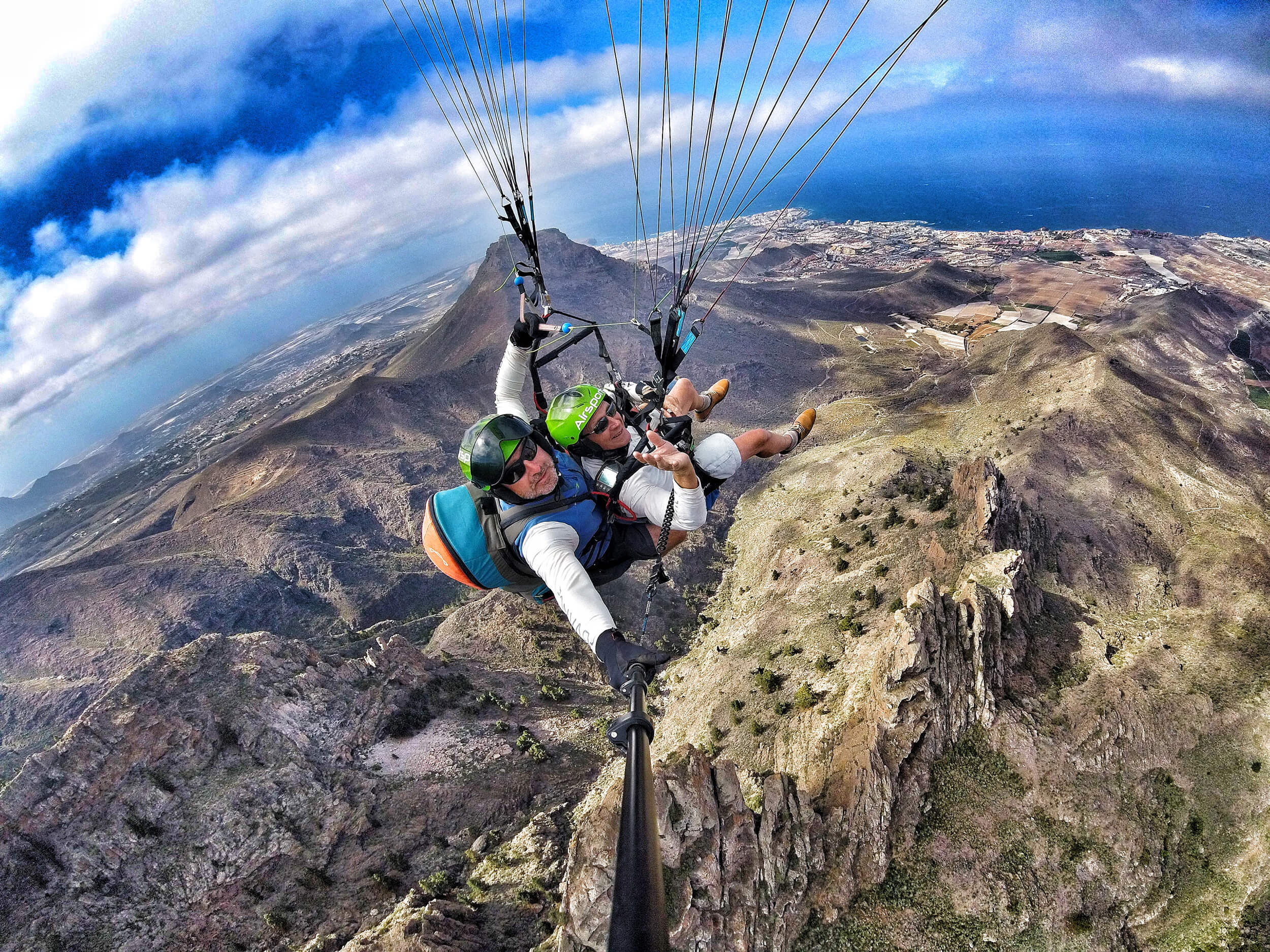 Parapente à Tenerife : Une expérience unique à Costa Adeje 🪂