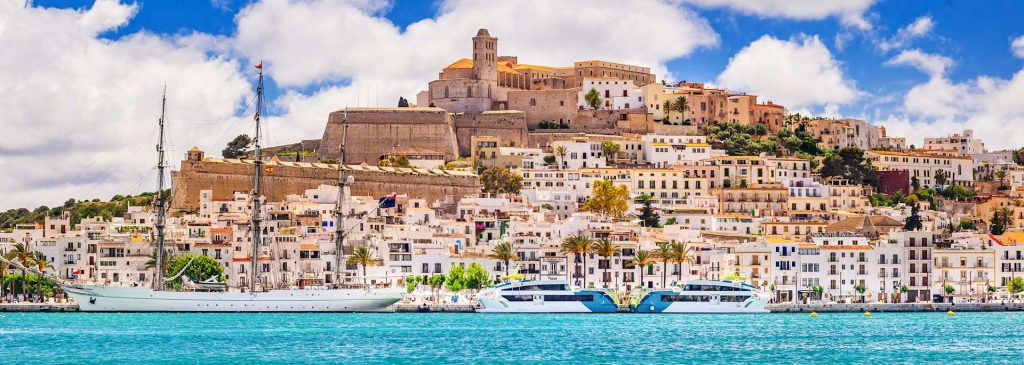 Consejos Prácticos para Mayo en Ibiza