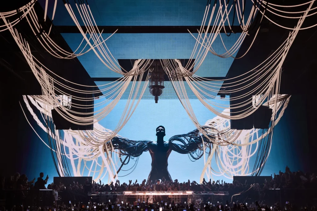 Apertura de la Temporada 2 de UNVRS