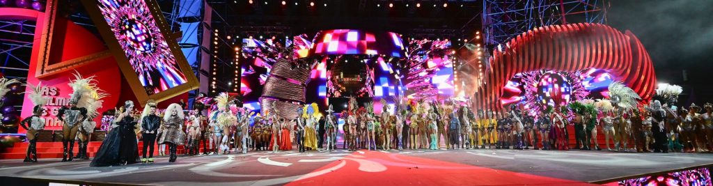 Carnaval de Gran Canaria 2025: Programma, Date e Alojamento a Las Palmas Nest