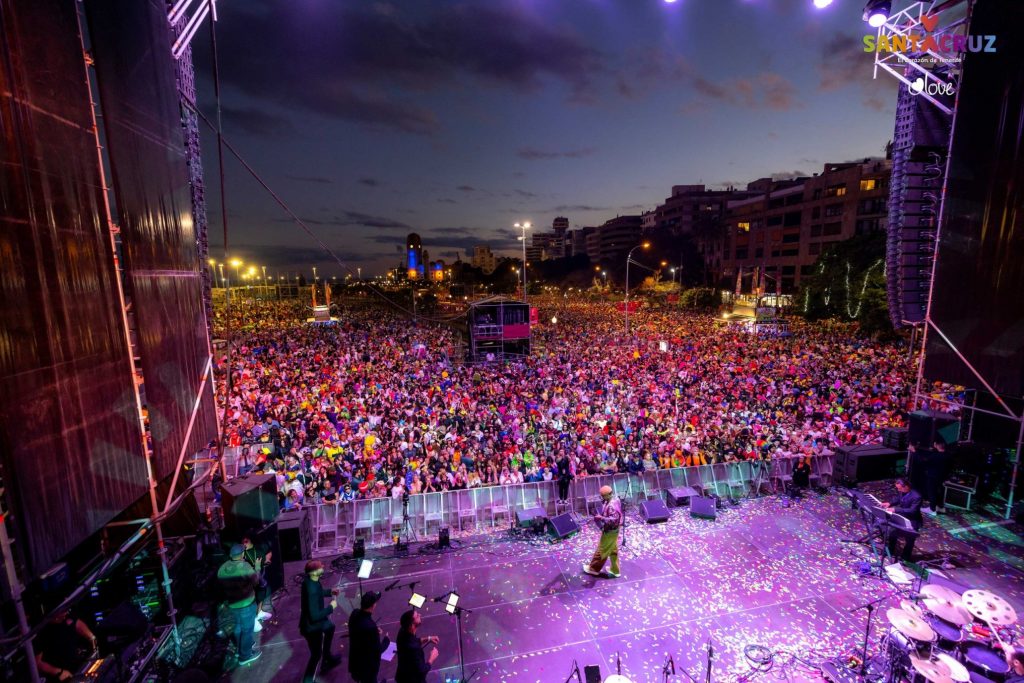 Das Programm und die Hauptveranstaltungen des Teneriffa Karnevals 2024 im Februar mit Geschichte, Erklärungen und Fotos