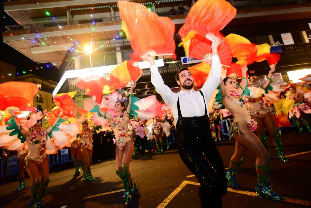 Carnaval à Puerto de la Cruz 2025 au Nest Hostel